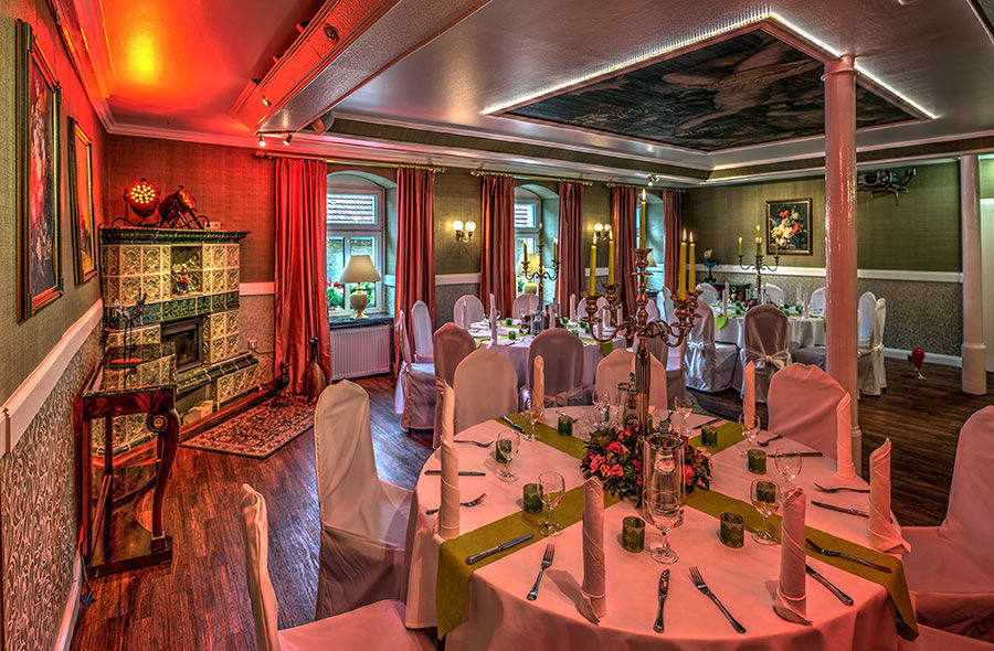 Landhotel Schwarzer Adler Suelzetal الاعمال الصورة